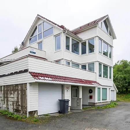 Groups & Family Getaway I Free Parking * Tromso