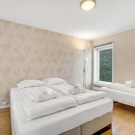 Apartment Groups & Family Getaway I Free Parking