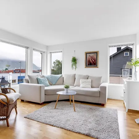 Apartment Groups & Family Getaway I Free Parking